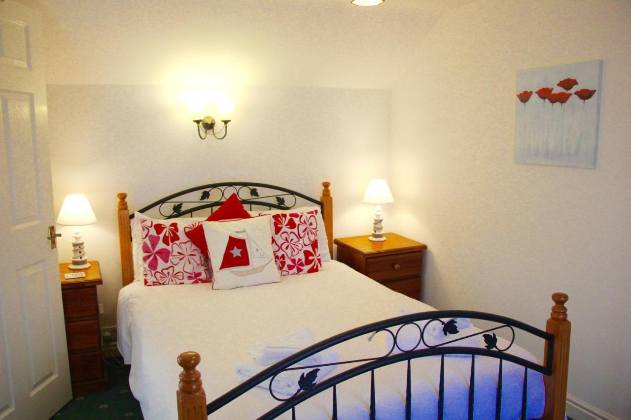 Romantic Flint Cottage On The Suffolk Coast Saxmundham Zewnętrze zdjęcie